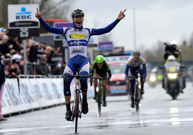Jelle Wallaysgewinnt Dwars door Vlaanderen 2015