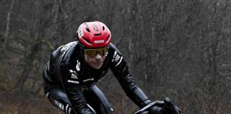 Paris-Nizza 2026: Jonas Vingegaard gewinnt von Wind und Stürzen geprägte 4. Etappe und übernimmt Gesamtführung